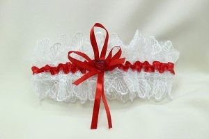 Подвязка невесты белая с красным