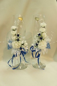 Свадебные бокалы белые с синим