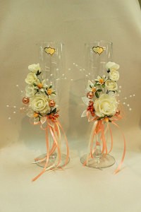 Свадебные бокалы персиковые