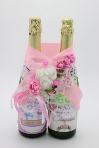 Украшение на шампанское розовый цвет
